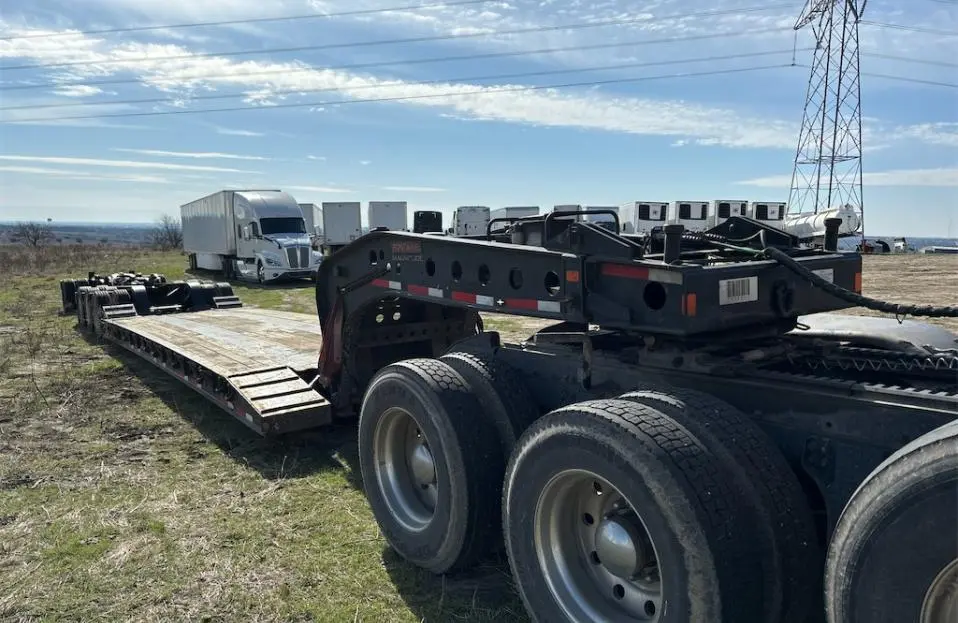 Used 2024 FONTAINE HEAVY HAULE MAGNITUDE 55 MXT Misc Trucks Texas US | Mitsubishi HC Capital America #1326799