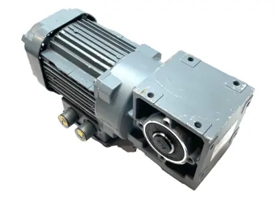 Used SEW-Eurodrive SPIROPLAN 3-Phase Right-Angle Gearmotor 0.18kW Gearmotors Michigan US | Maverick Industrial Sales #1394422