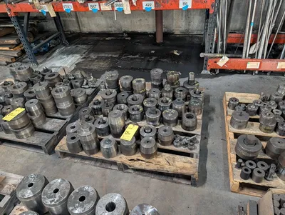 Used _UNKNOWN_ _UNKNOWN_ Punches & Dies Texas US | IRS Auction #1320702