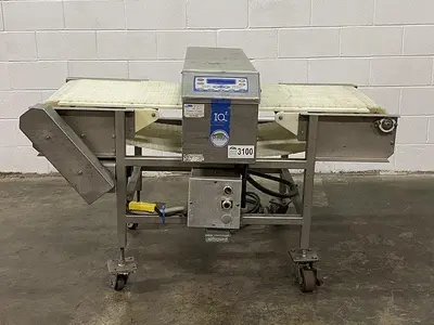 USED LOMA IQ2