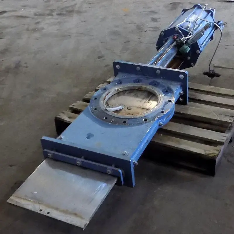 Dezurik 14" Through Port Knife Gate Valve Figure 827 with Pneumatic Actuator