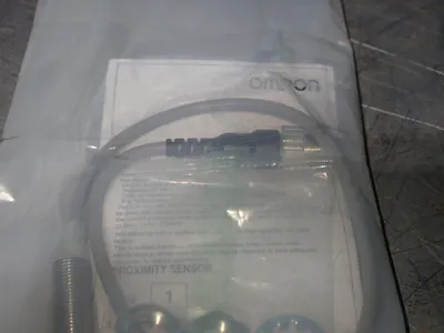NEW OMRON E2EX3D1M1GJ