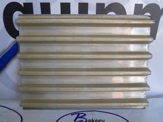 Used SNUGGLES INC. _UNKNOWN_ Pans California US | BakeryEquipment.com #1554198