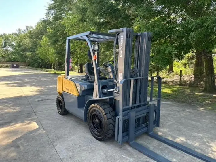Used 2015 TCM FD40-A1 Internal Combustion Forklifts: Pneumatic Tire Texas US | North Texas Equipment Services #549641