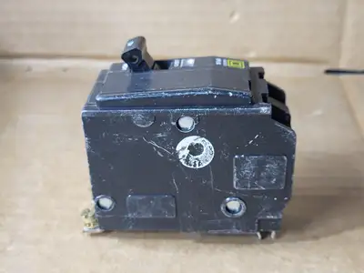 USED SQUARE D QOB240