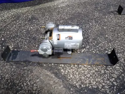 Gast 3/4 Hp Vacuum Pump