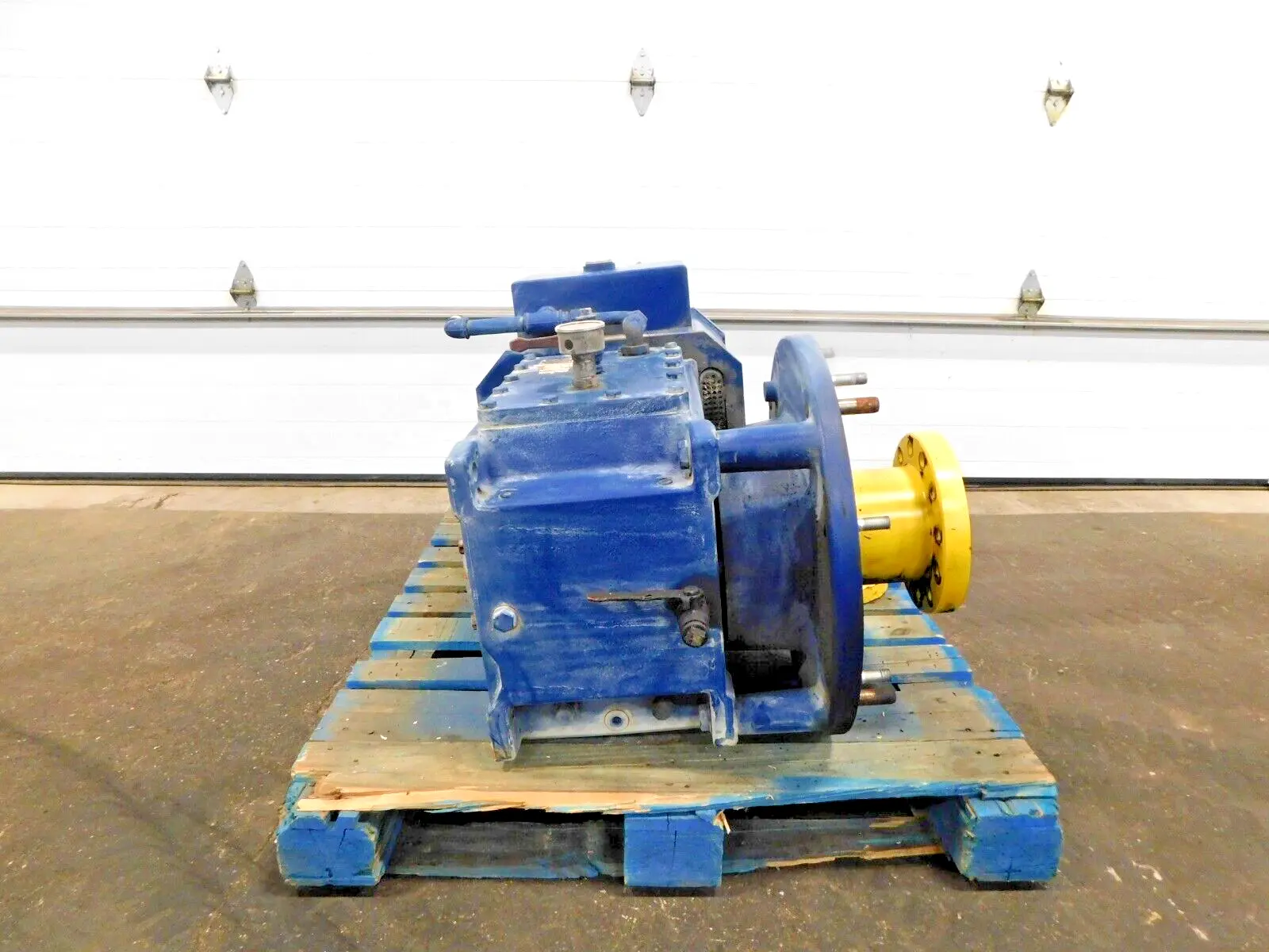 Used FLENDER _UNKNOWN_ Speed Reducers Ohio US | Equipment Recovery Corp. #1331768