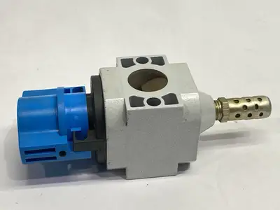 HE-D-MIDI | Festo  Manual On/Off Valve 170682 - Used