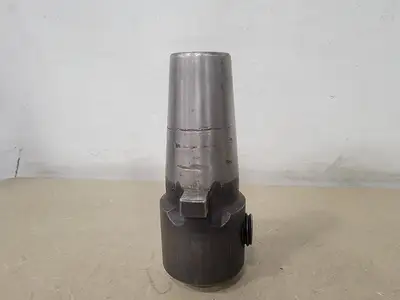 USED UNIVERSAL ENGINEERING 806272