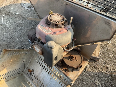 Used SNO-WAY RVB2000 STAINLESS STEEL 2 CUBIC YARDS SALT SPREADER Dry Spreaders Michigan US | Miedema Asset Management Group #1321218