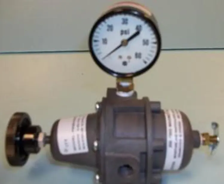 Used _UNKNOWN_ FR95XSHEX1F Air Pressure Regulators Texas US | Bamko Surplus Process Equipment #937232