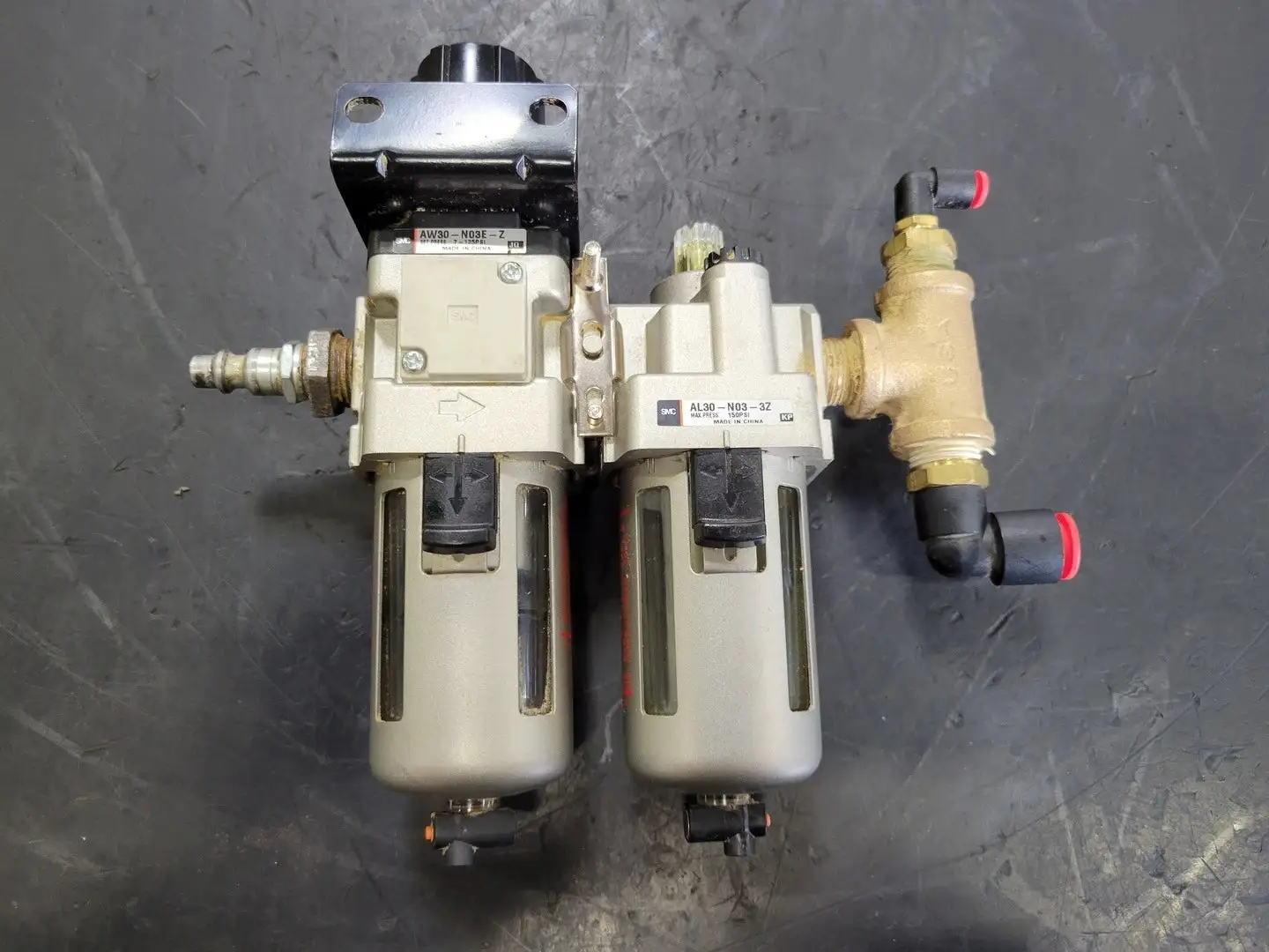 USED SMC AL30-N03-Z