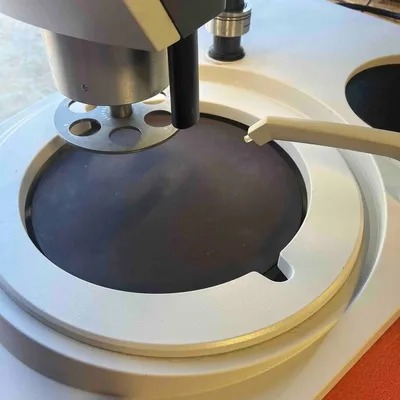 Struers LaboPol-30 Semi-Auto 12″ Polisher