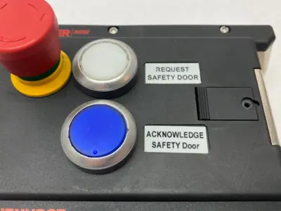 Used EUCHNER UNICODE SAFETY SWITCH LOCKING MODULE Relays & Switches | Maverick Industrial Sales #1107834