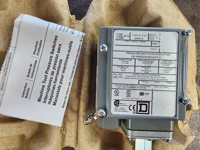 New | in-Stock SQUARE D 9012GAW-5 Relays & Switches Michigan US | Midwest Press and Automation #1326930