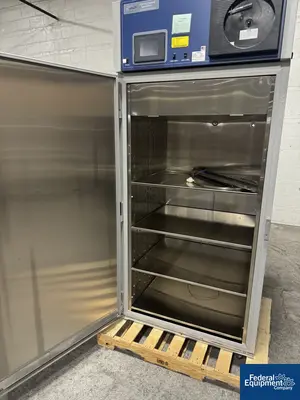 Used Environmental Specialties 33.8 Cu Ft Environmental Specialties Environmental Chamber, Model ES2000 CS Incubators Ohio US | Federal Equipment Company #128117