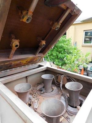 USED APTM STAINLESS STEEL