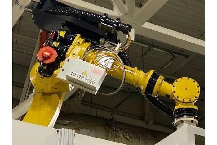Used 2014 FANUC FANUC R2000IB/200R Robots Michigan US | RAB Industries, Inc. #184157