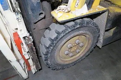 USED 1992 CAT V50E