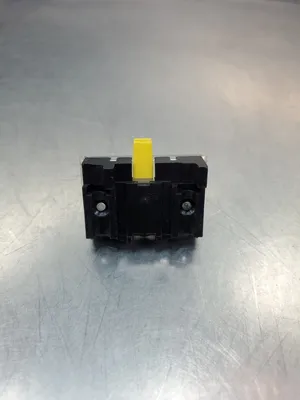 Allen Bradley 800T-XA Ser. D Contact Block. 4E-21