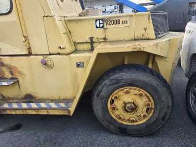 USED CATERPILLAR V200B STR