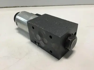 USED VICKERS DG4V3S2ALMUHL760EN490