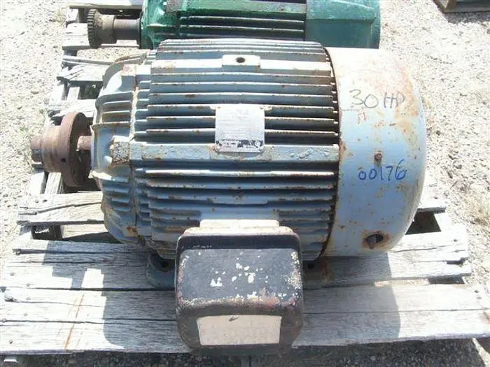 Used WESTINGHOUSE 30 HP ELECTRIC MOTOR Motors (misc) Saskatchewan CA | Chad Equipment #466582