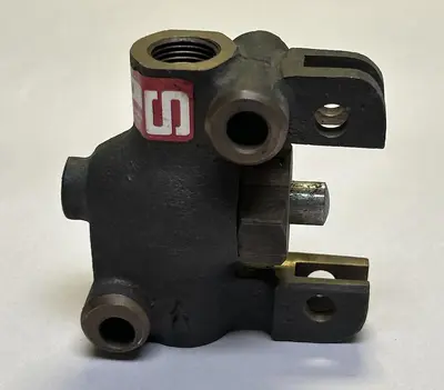 Used SCHRADER 1521W Pump & Valve Parts Ohio US | Surplus Asset Holdings #1238621