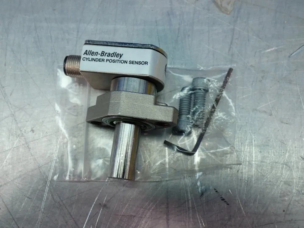Used ALLENBRADLEY 871DDW2NP260D4 Proximity Sensors Ohio US | HGR 24 #1020178