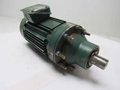 Sumitomo CNFM084095YB13 SM-Cyclo 3/4HP 3Ph Gear Motor 13:1 Ratio 134.62 RPM