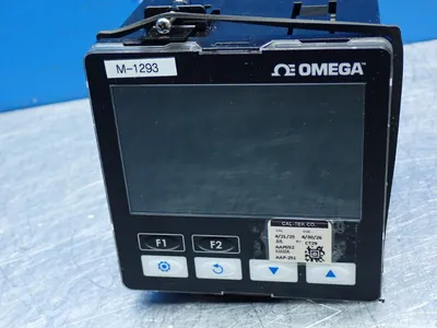 Used OMEGA CN04D3RR2UCMAC Temperature Controls Ohio US | HGR 24 #878597