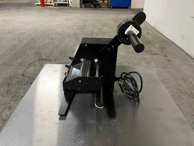 Label Dispenser/roll Labeler