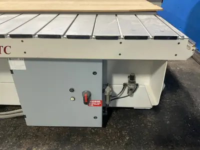 Used AXYZ AUTOMATION INC 5012 CNC Routers Ohio US | HGR 24 #1291974