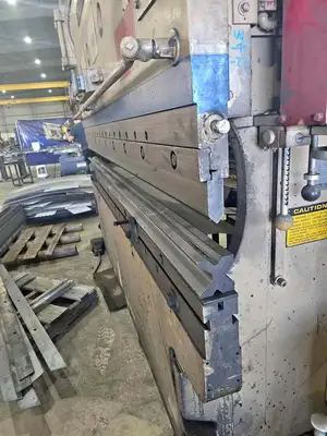 CINCINNATI 135 CB X 8 FT. Press Brakes-Hydraulic Power | Asset Exchange Corporation (2)