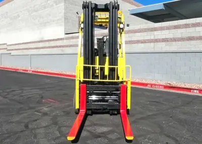 USED 2019 HYSTER E50XN