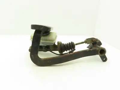 Yale Forklift Brake Pedal Master Cylinder Assembly Off ERC060GHN36TE084