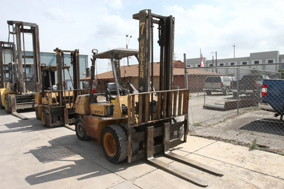 Hyster H80XL 8,000 lbs Cap Forklift (LOCATION: Schertz TX)