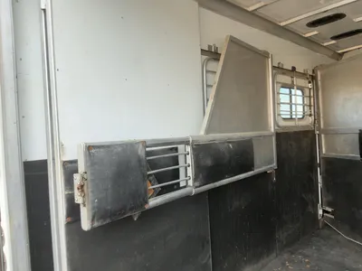 USED 2004 SUNDOWNER SUNLITE 727 TANDEM AXLE