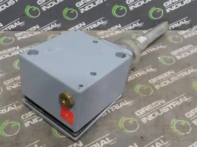 Square D 9025 GYW-3 Temperature Switch Series C 600VAC 125-240°F Used