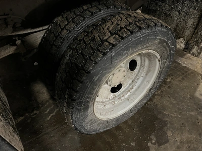 USED 2011 FORD F-550