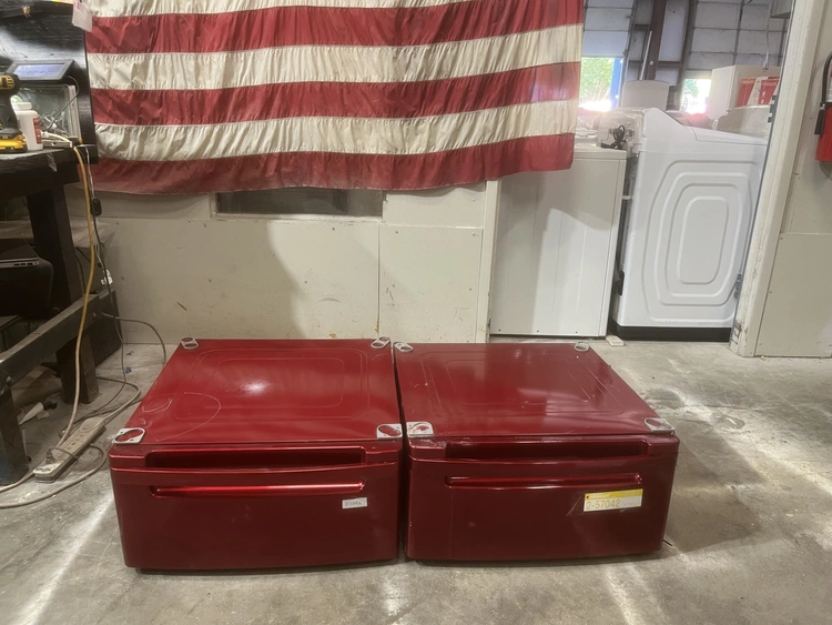 Used LG PEDESTALS Cabinets Michigan US | Miedema Asset Management Group #1578823