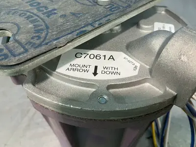 Used HONEYWELL CR7061A1012 Gas Analyzers / Detectors Ohio US | HGR 24 #1545429