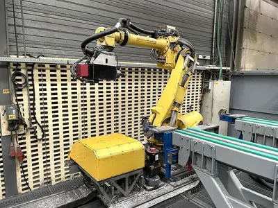 USED FANUC MILLING ROBOT X: 10 500 / Y: 3045 / Z: 3500 MM CNC