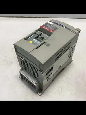 USED TELEMECANIQUE ATV58HU18M2