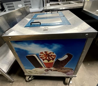 72-0383 Coldtech 6CT-L4-00 Self Contained Low Temp Ice Cream Vending Cart