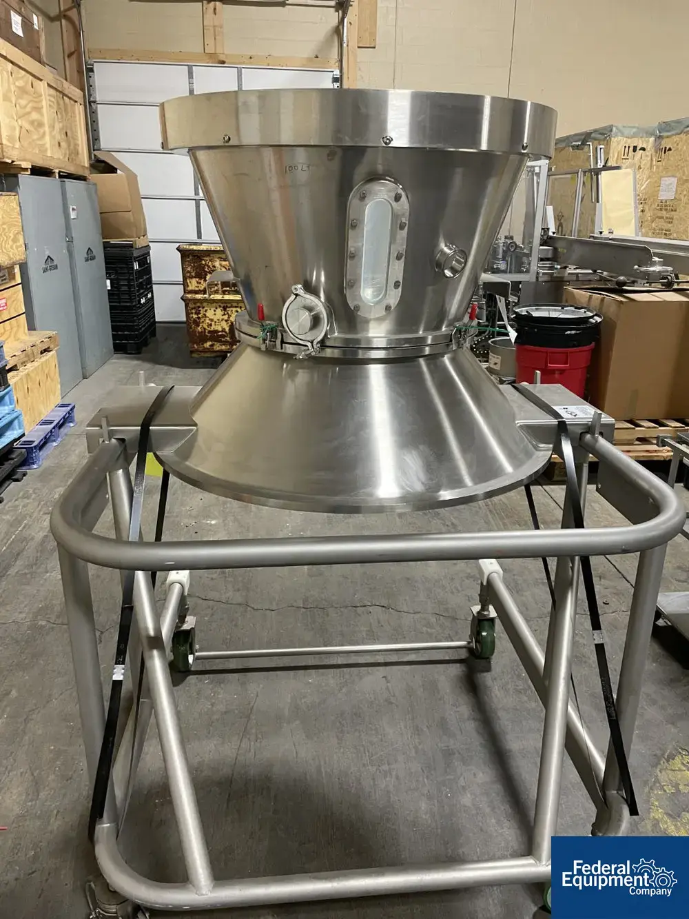 USED Vector 31.5" Vector Product Bowl