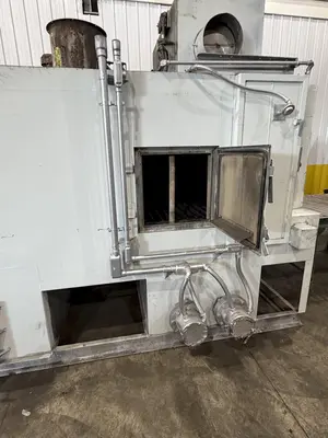 40" x 40" CINCINNATI 3-STAGE HEATED WASHER & PARTS DEGREASER: YOBRO #24765