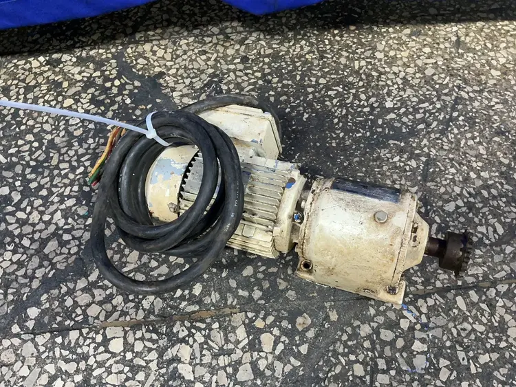 Used SEWEURODRIVE R400T00N4 Gearmotors Ohio US | HGR 24 #1358773