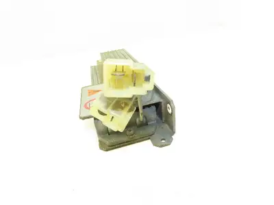 Toyota 24350-13300-71 Resistor Panel off of a Toyota 30-5FBCU25 36 volt Forklift
