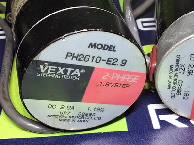 VEXTA PH2610-E2.9 STEPPING MOTOR K0215